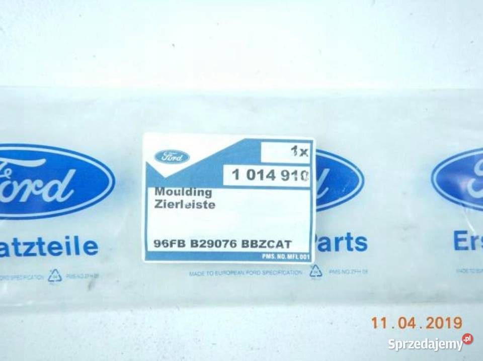 LISTWA DRZWI PRAWY TYŁ FORD FIESTA 9502