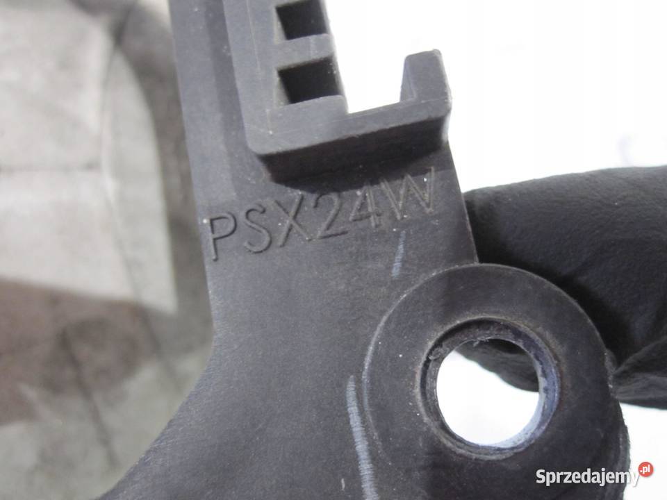 CITROEN DS3 10r halogen prawy przód 9685425280