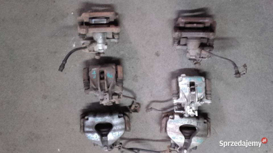 Zacisk hamulcowy Volkswagen T4 przód tył prawy dostawcze Zaciski i jarzma Gniewkowo sprzedam