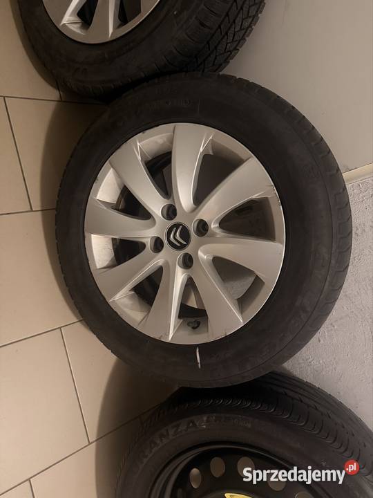 Oryginalne felgi Citroen na ładnych zimówkach Rzeszów