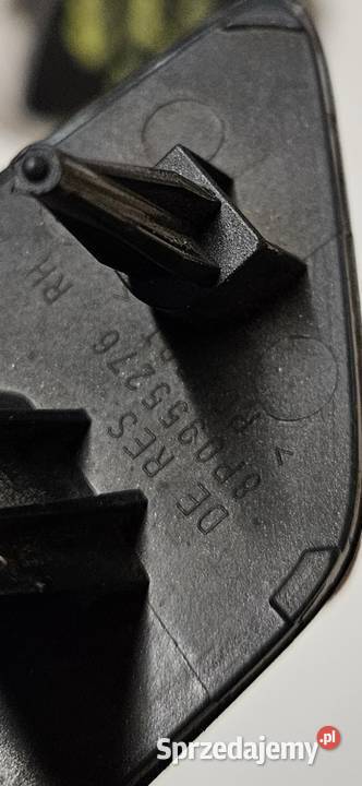AUDI A3 8P LIFT ZAŚLEPKA SPRYSKIWACZA PRAWA Części samochodowe Międzychód