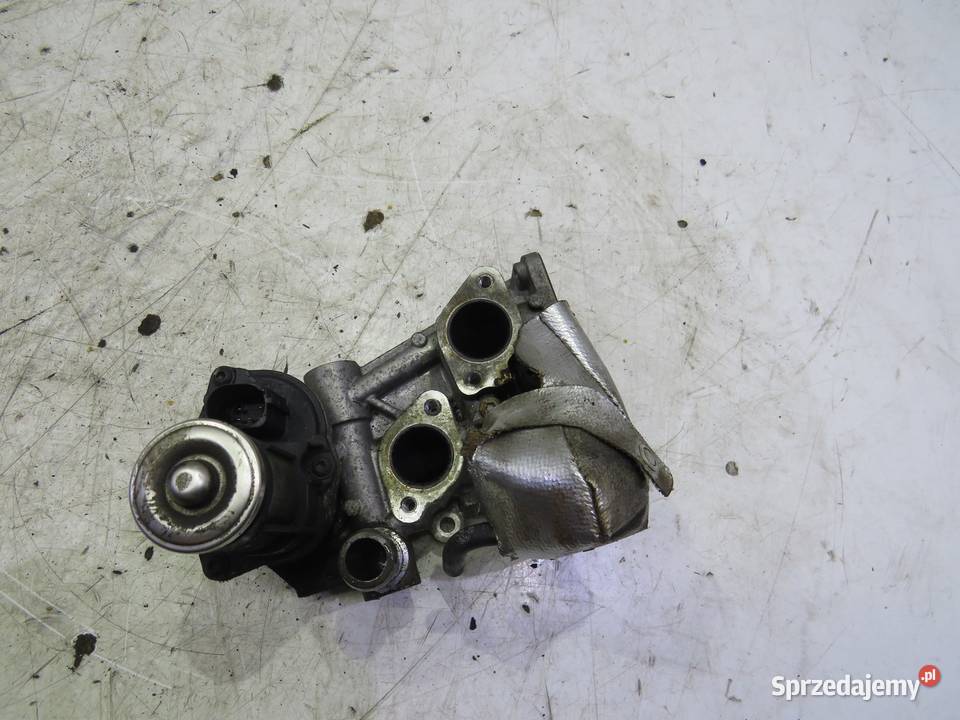 ZAWÓR EGR VW PASSAT B7 20 TDI
