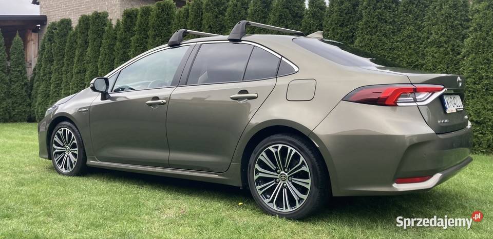 Toyota corolla 18 Hybryd I wlaściciel Salon Warszawa