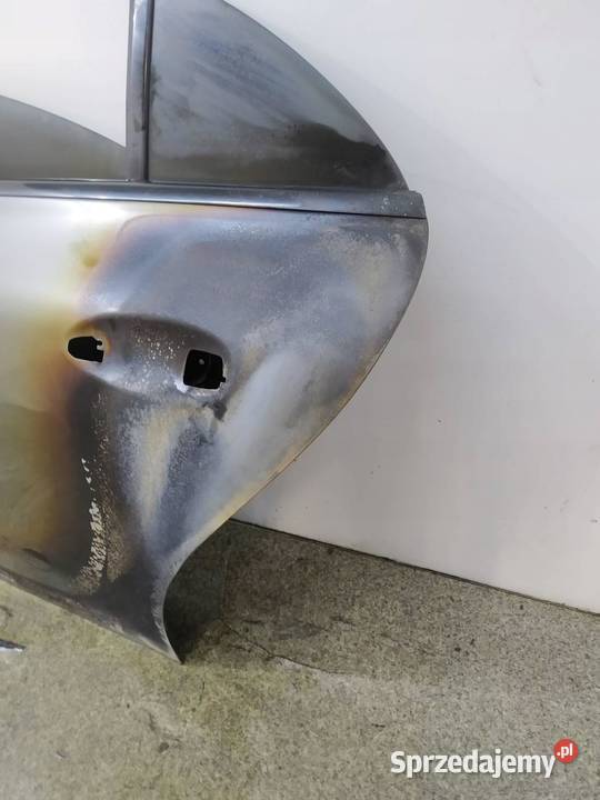 DRZWI LEWE TYŁ W118 MercedesBenz CLAklasa II Drzwi świętokrzyskie