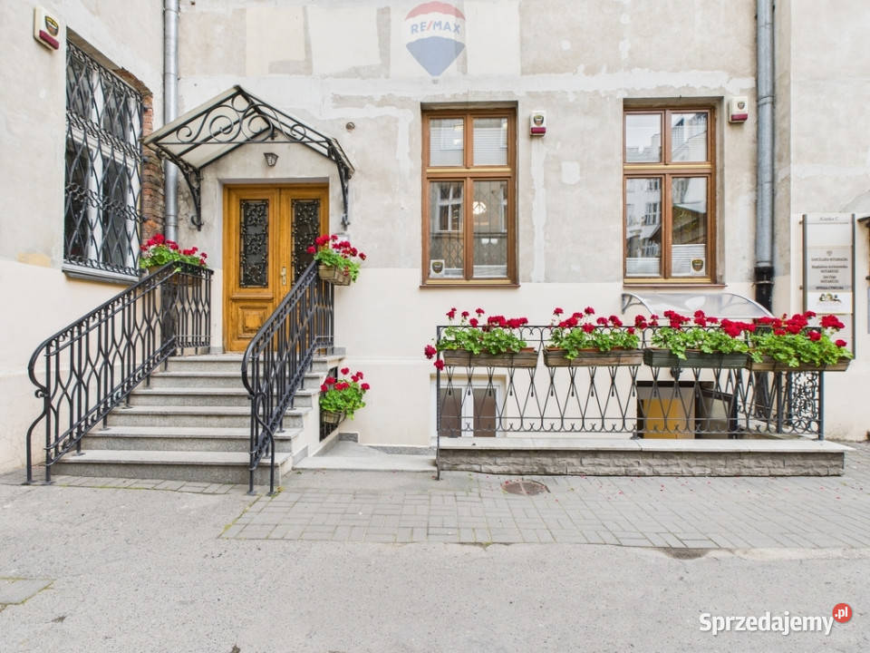 Lokal użytkowy w kamienicy centrum Ilość pomieszczeń 1 mazowieckie Warszawa sprzedam