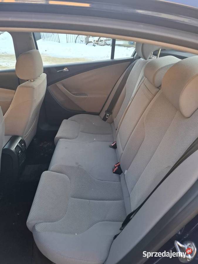 V W Passat 16 benzyna bez rdzy Długie opłaty Hak elektrochrom. lusterko wst. Belsk Duży