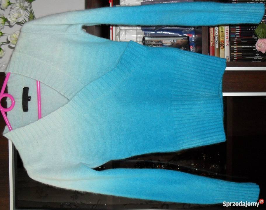 BŁĘKITNY SWETER RS Łódź