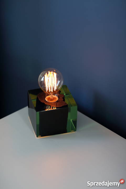 Lampka czarny dąb barwiony epoksyd żywica Edison Warszawa