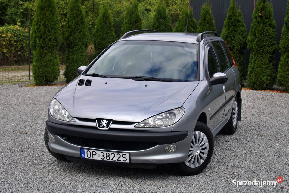 SW 2003r 14 Salon Polska Radwanice