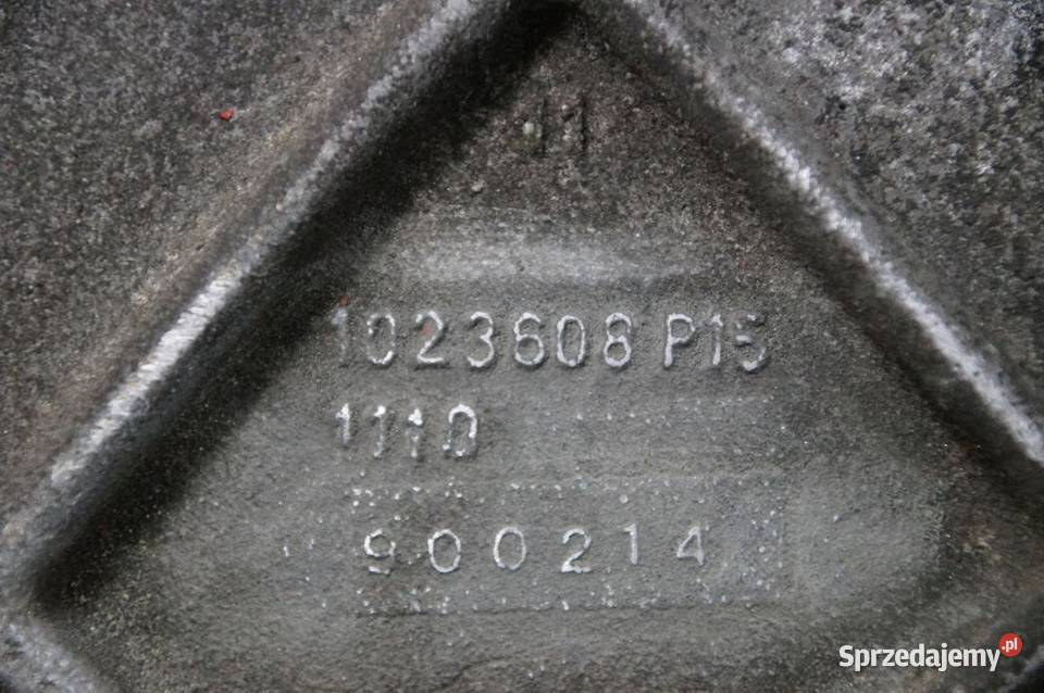 SKRZYNIA BIEGÓW VOLVO 240 osobowe Lipno sprzedam