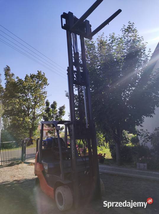Toyota 028FGKF20 Wózek widłowy Triplex Toyota Złoczew