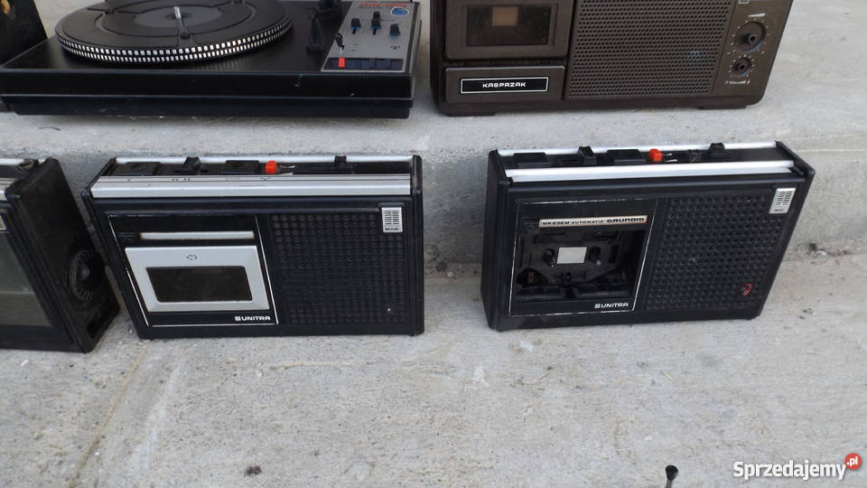 Zestaw radia magnetofony UNITRA kolorofon Grodziczno