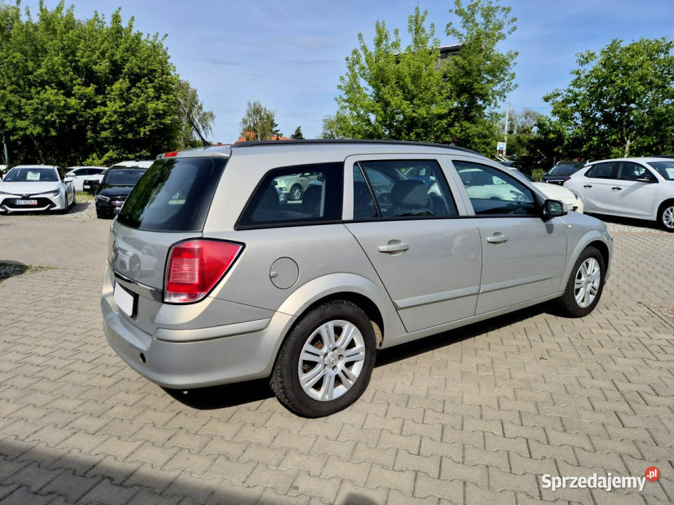 Opel Astra Benzyna H 20042014 Zarejestrowany w Polsce