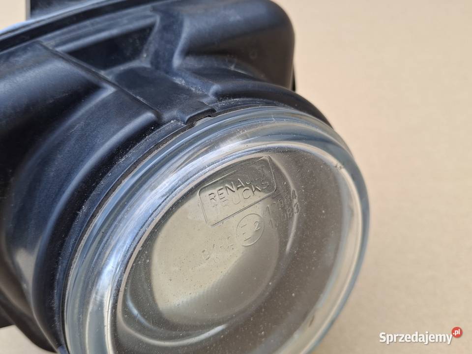 RENAULT GAMA D HALOGEN LEWY LAMPA PRZECIWMGIELNA osobowe Części samochodowe lubuskie Bieleń