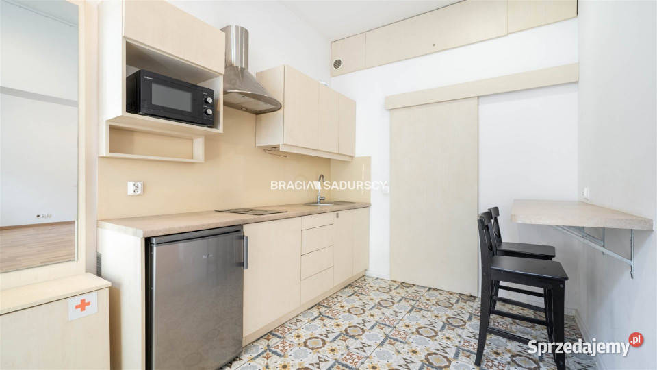 Lokal 35m2 Kraków Topolowa