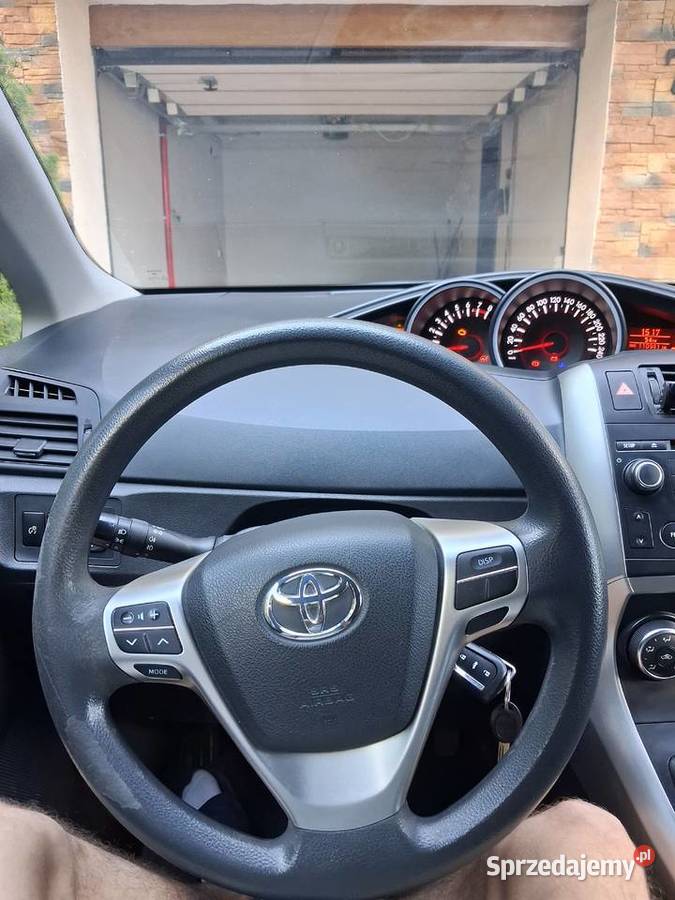 Toyota Verso polski salon 1 właściciel blokada skrzyni biegów Łódź