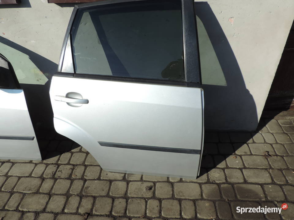 DRZWI PRAWY TYŁ FORD FIESTA MK5 5D KOLOR 62 Nowy Sącz