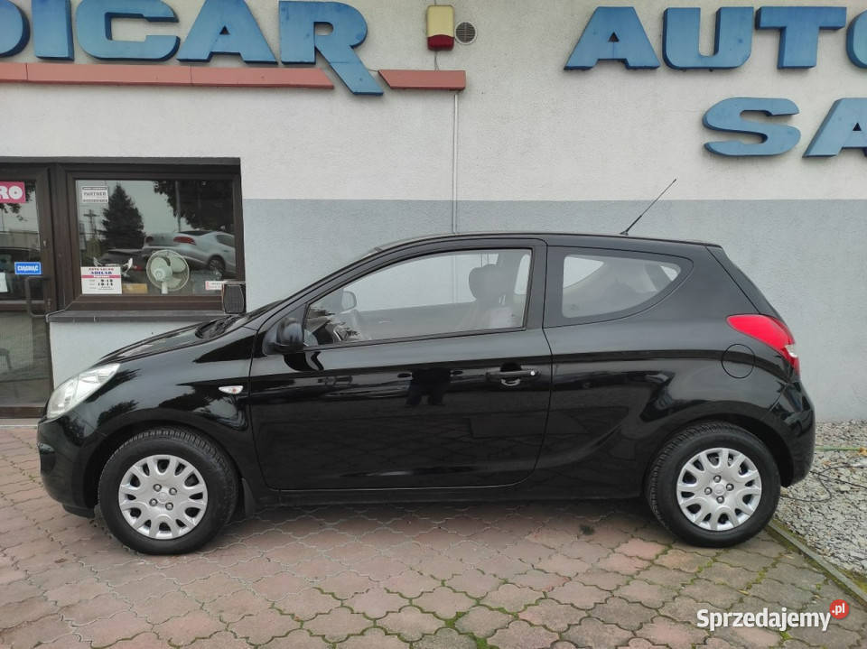 Hyundai i20 klimatyzacja CDAUXMp3 elszyby Isofix Racibórz