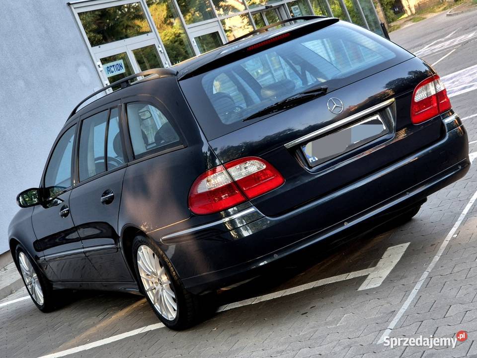 MercedesBenz E 500 4matic 306 Avantgarde 175000 Kombi Wałbrzych