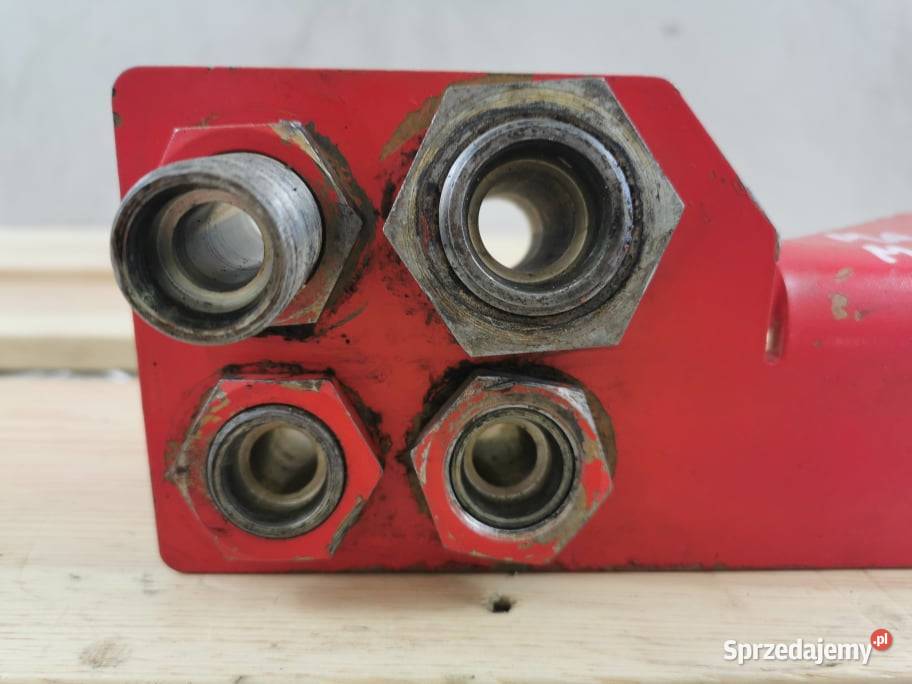 Nyple rurek ramienia Manitou MLT 629 Wilkowo