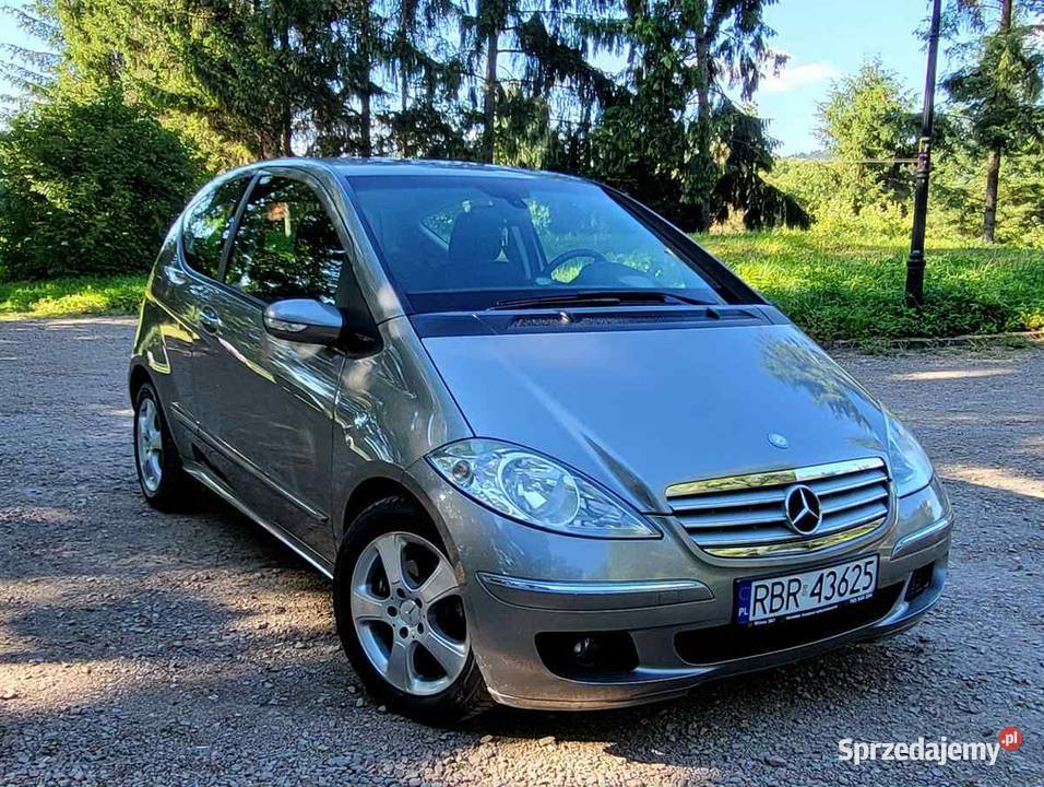 Mercedes A klasa Blizne