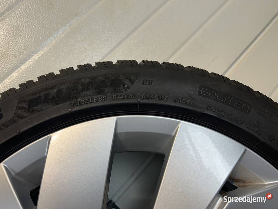 Oryginalne KOŁA FELGI 17 VW GOLF 8 7 6 5 Wrocław sprzedam