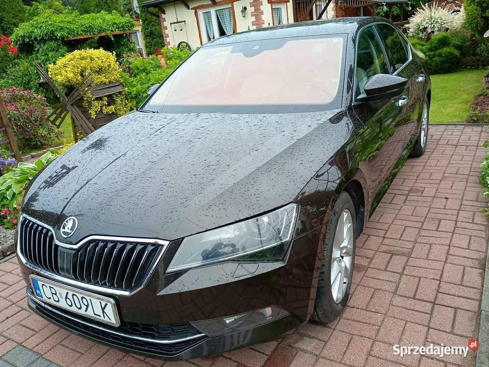 Sprzedam Skoda Superb 16 TDI 2017r
