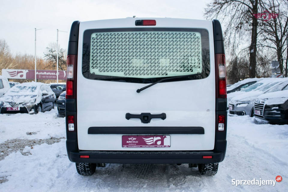 Opel Vivaro R E Z E R W A C J A Warszawa