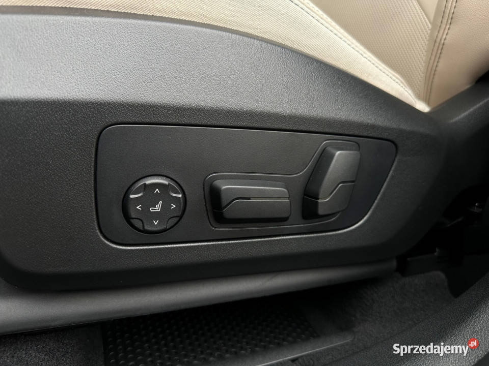 xDrive MPakiet Dach panoramiczny harmankardon łódzkie