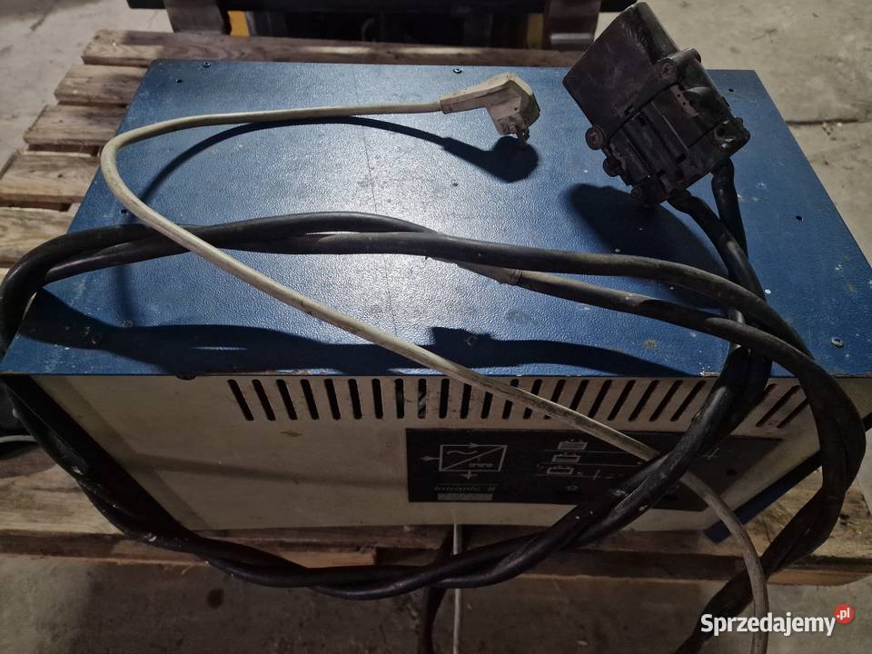 Ładowarka do wózka paletowego widłowego Wózki widłowe Lubania