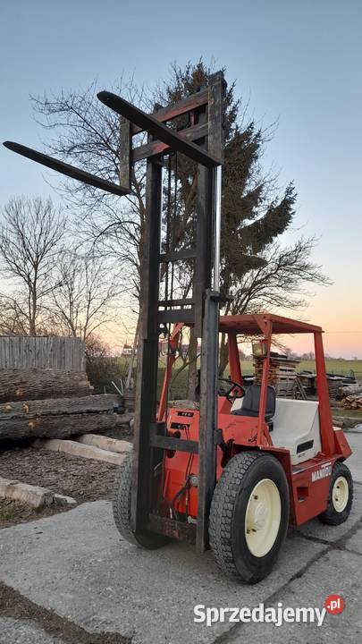 wózek widłowy terenowy Manitou MCE25H przesuw diesel Wózki widłowe Wolbrom
