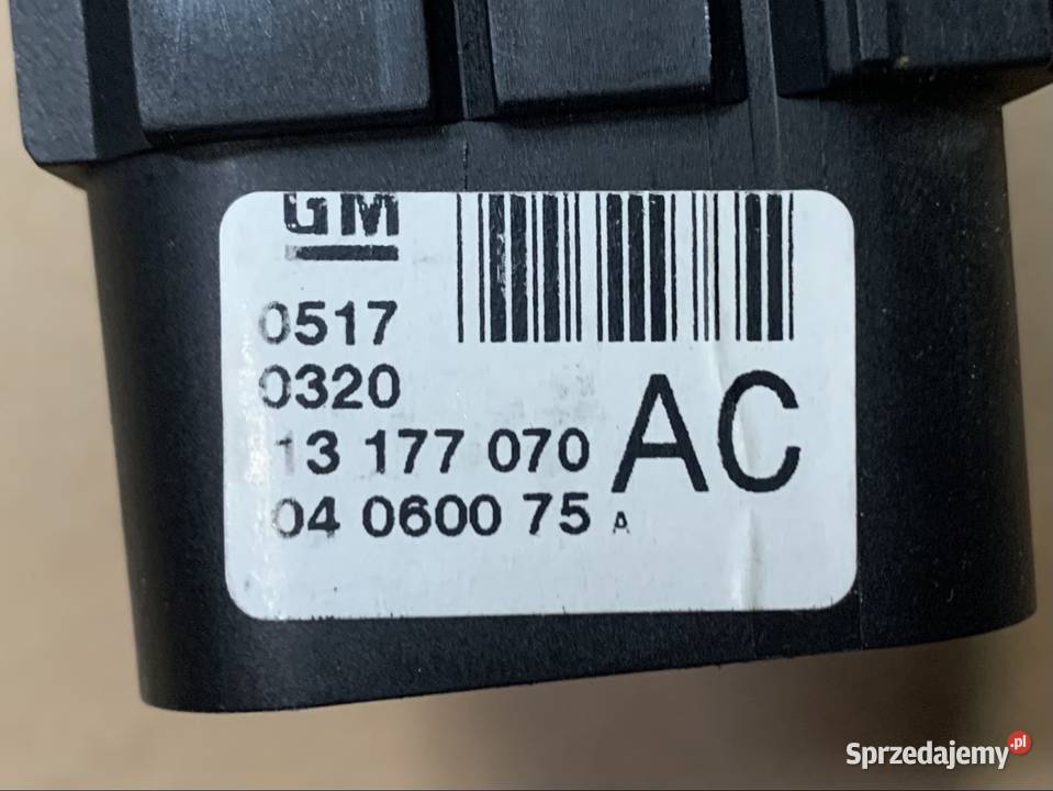 13177070 przelacznik włącznik świateł Opel Panele sterowania, przełączniki Szczecin
