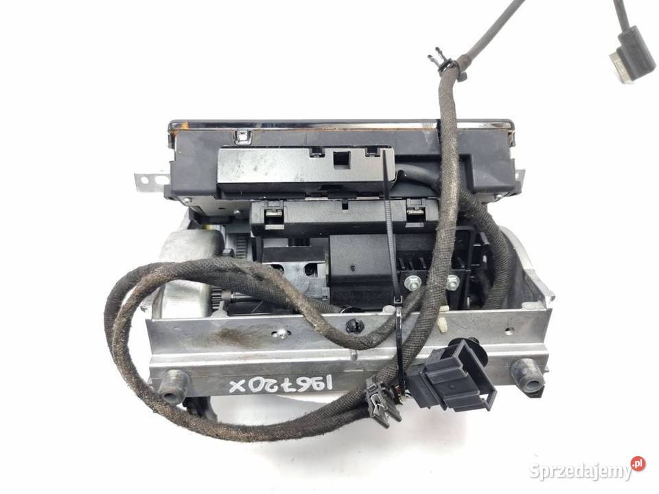 WYŚWIETLACZ WINDA AUDI S8 D3 4E08577273F Lipno sprzedam