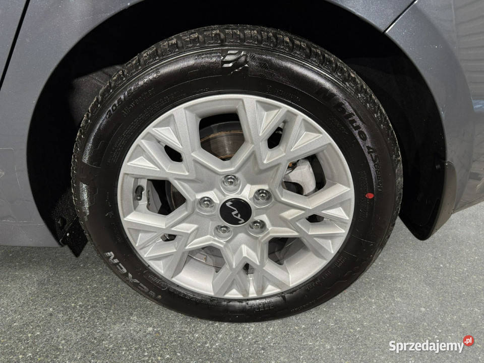 Kia Ceed VAT 23 15TGDI 160 M6 2023 r salon I manualna Kia Myślenice