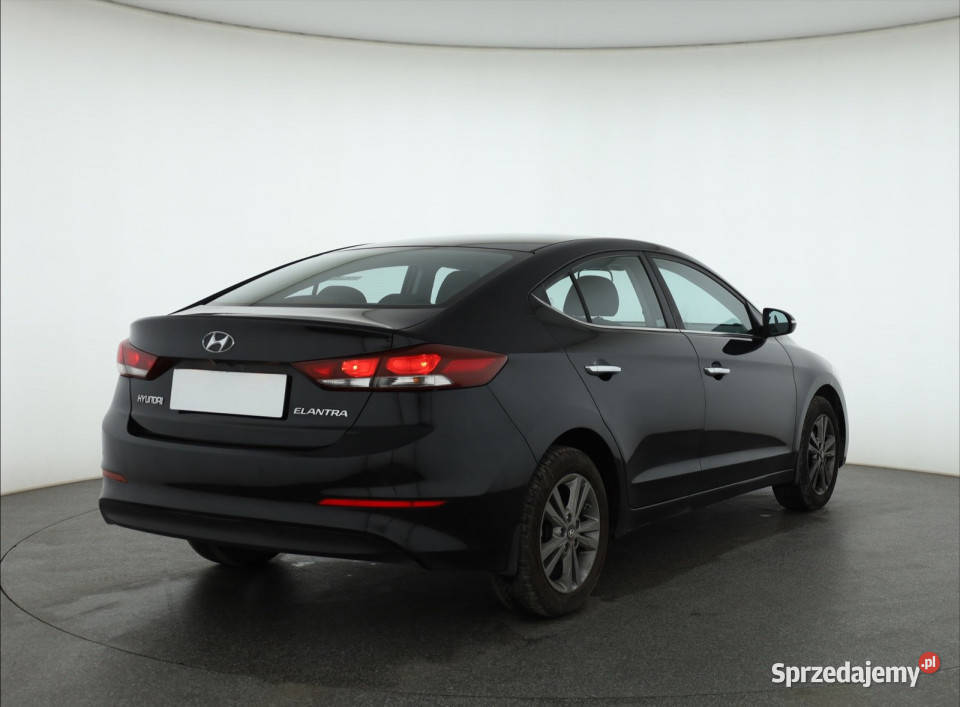 Hyundai Elantra 16 CVVT
