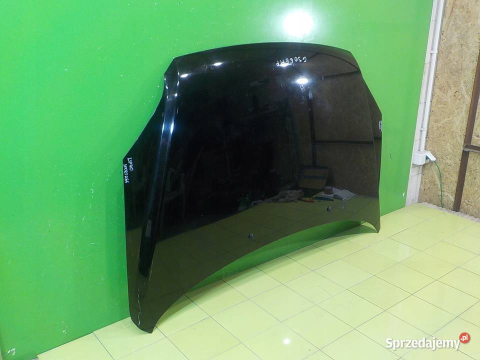 KIA SPORTAGE II 27 V6 AUT 06r 5D maska sprzedam