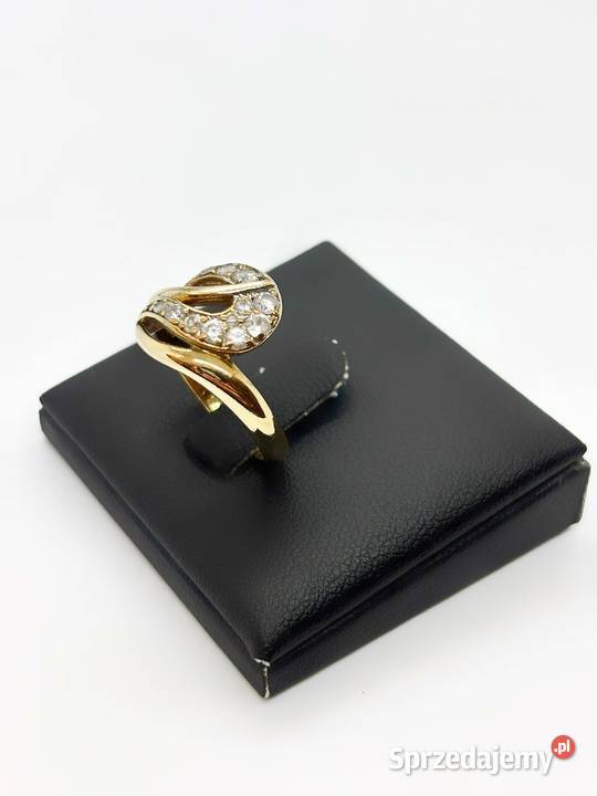 Złoty pierścionek pr 375 321g Rozmiar 15 sprzedam