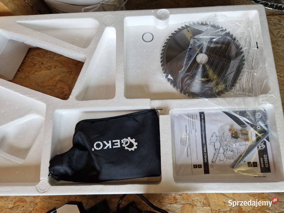 Piła ukośnica z posuwem 1700W 210mm Geko G80820 Głogowa