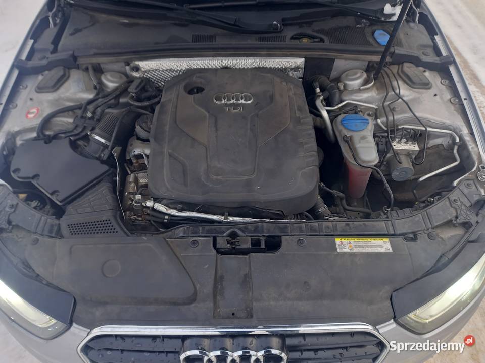 Audi a4 b8 FL 20 Tdi 150 2xSlineAutomatXenon 2000cm3