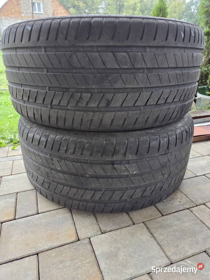 Opony 27540 R20 runflat 40