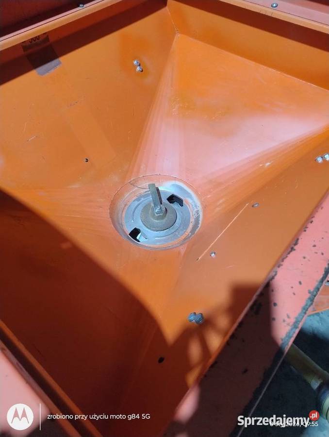 Rozsiewacz nawozów rauch mds 65m Charłupia Wielka