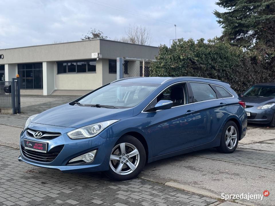 Hyundai i40 16 I 40 BENZYNA 2012 ŁADNY Klima 1591cm3 i40 Częstochowa