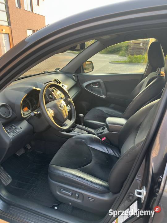 Toyota Rav4 Polski Salon Prywatnie Bezwypadkowa nieuszkodzony Pruszków sprzedam