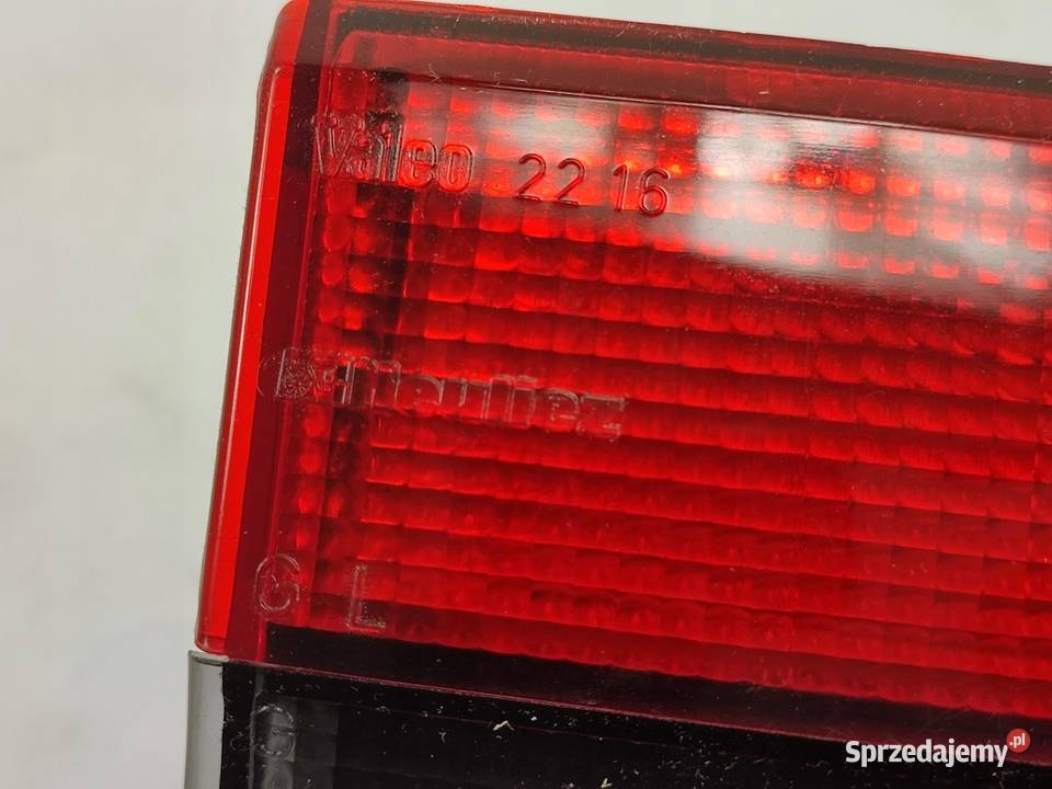 LAMPA LEWY TYŁ W KLAPĘ CITROEN XM Y3 19891994