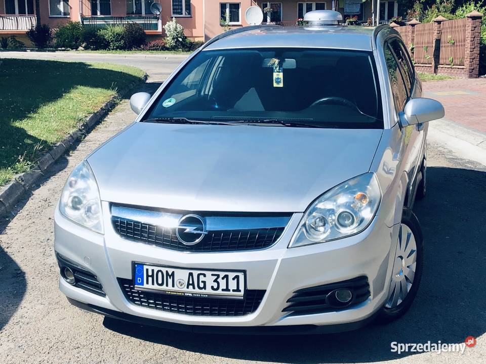 Opel Vectra Station Wagon Automatic 19CDTI 150 Vectra Przeworsk