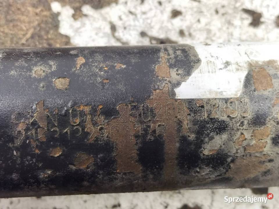 WAŁ NAPĘDOWY PRZÓD 30 TDI 240 7l VW Volkswagen świętokrzyskie sprzedam