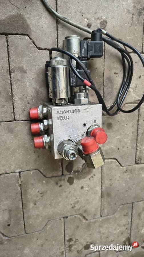 Elektrozawór Hydrauliczny DOOSAN Dx140w Staszów sprzedam