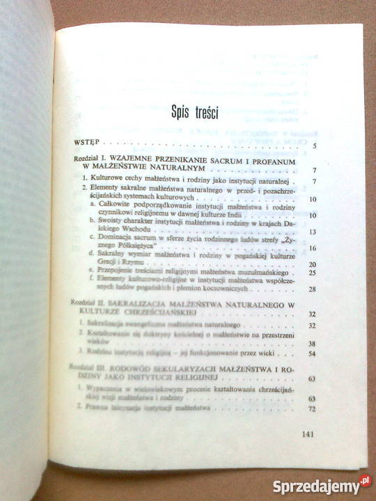 Franciszek AdamskiRodzina między sacrum a Warszawa