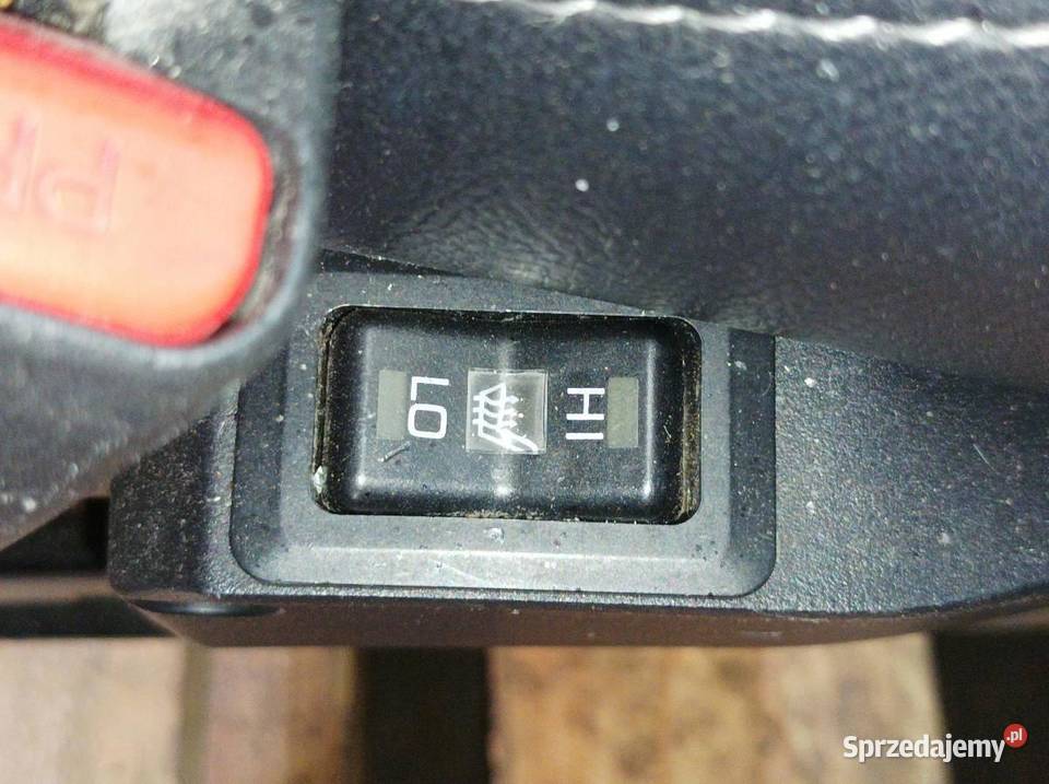 FOTELE KANAPA BOCZKI GRZANE ELEKTRYCZNE SKÓRA Części samochodowe świętokrzyskie