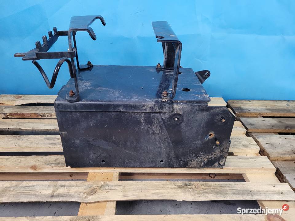 CASE IH PUMA 145 12r OBUDOWA AKUMULATORA kujawsko-pomorskie Kolno